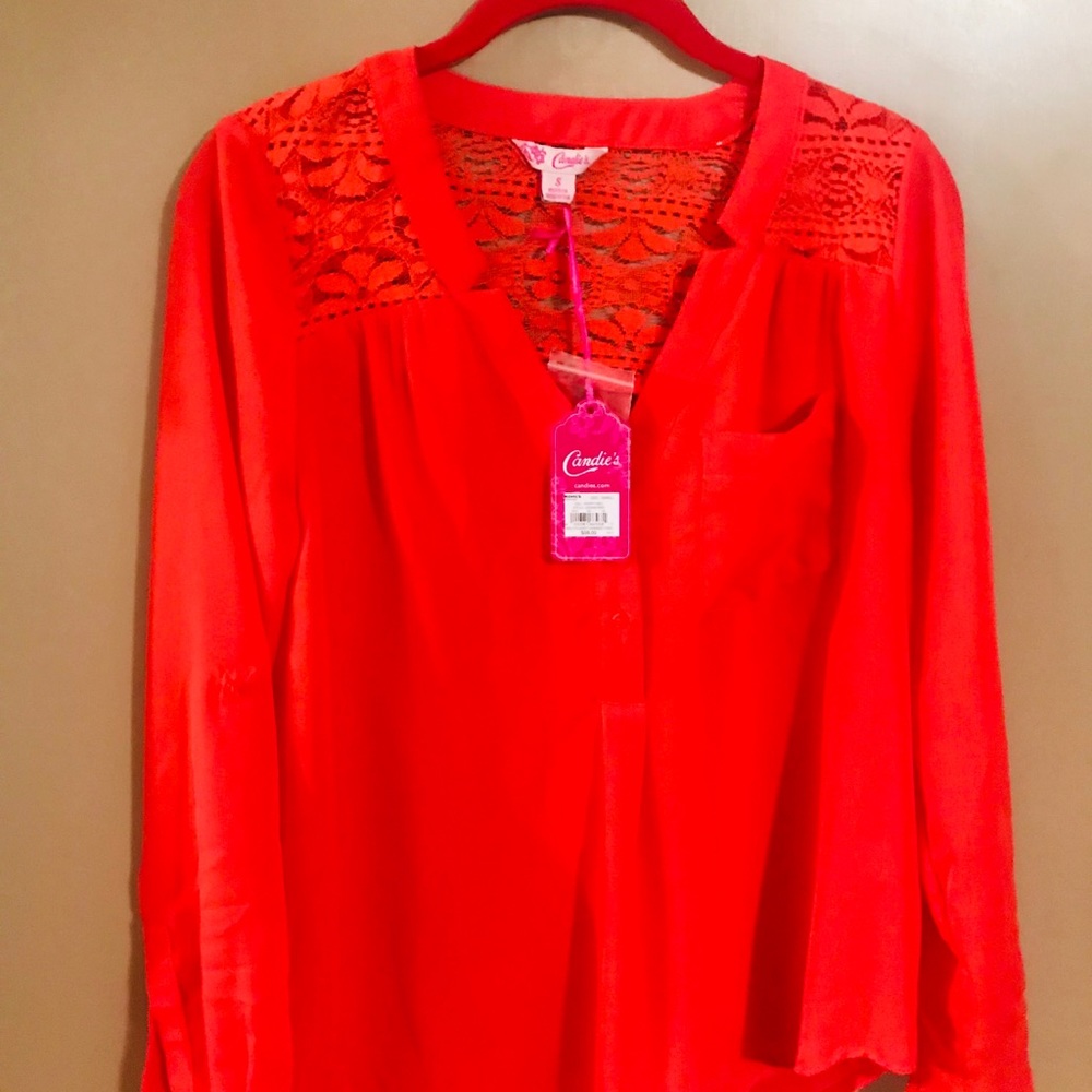 Candies long sleeves blouse